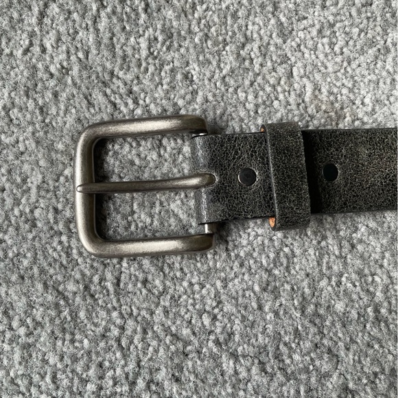A Justin leather belt, size 36 - Picture 4 of 6